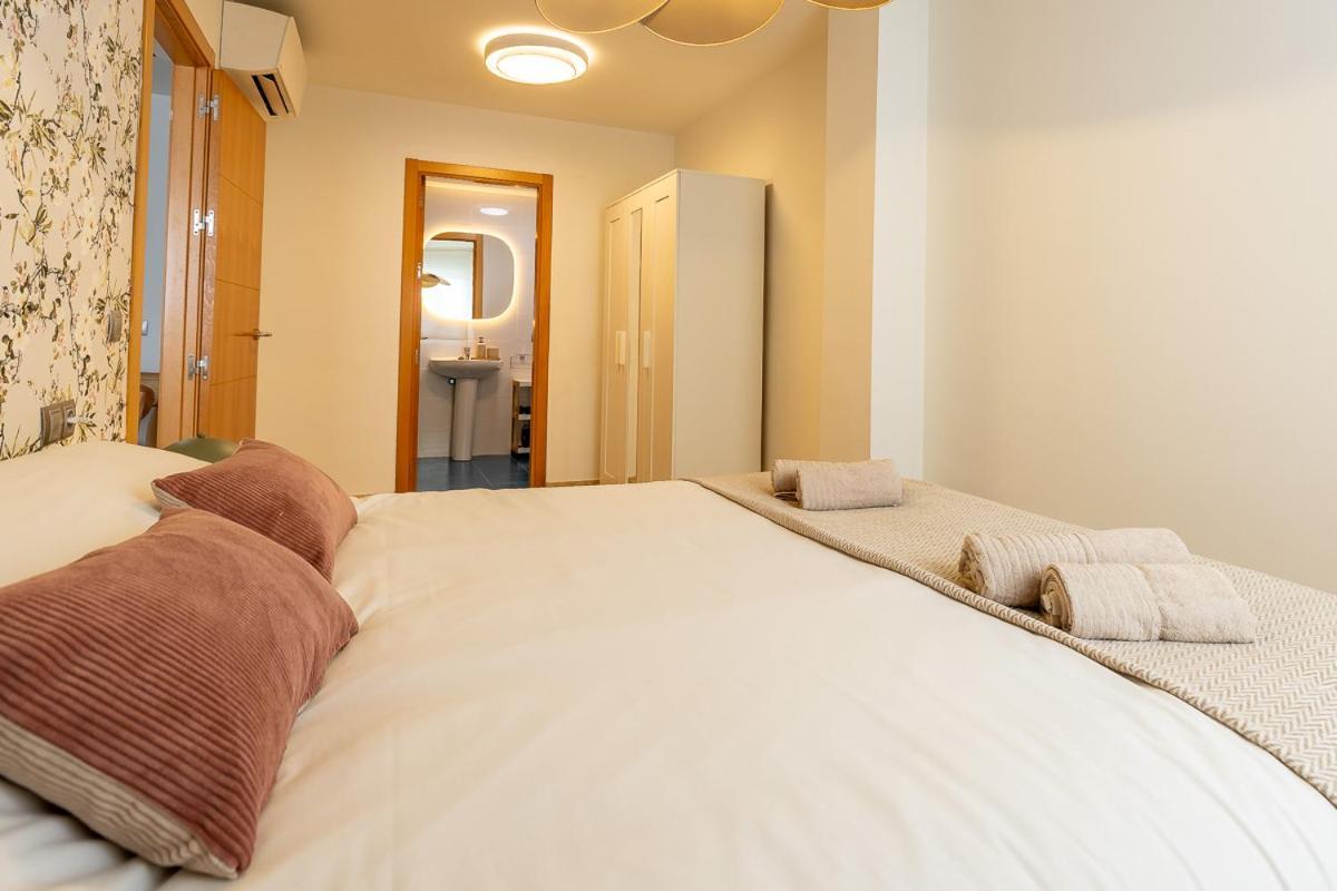 Teatro Suites Malaga City Flat Eksteriør bilde